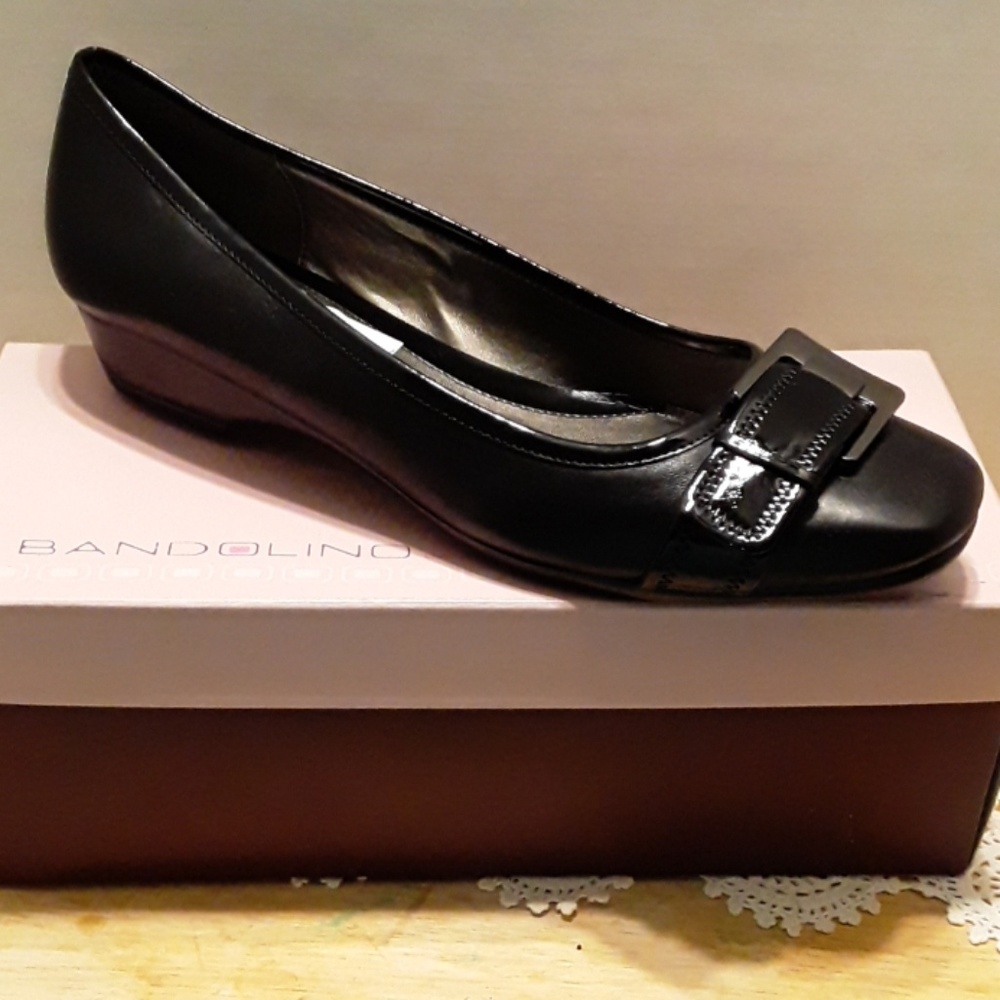 New Bandolino Women  Shoes